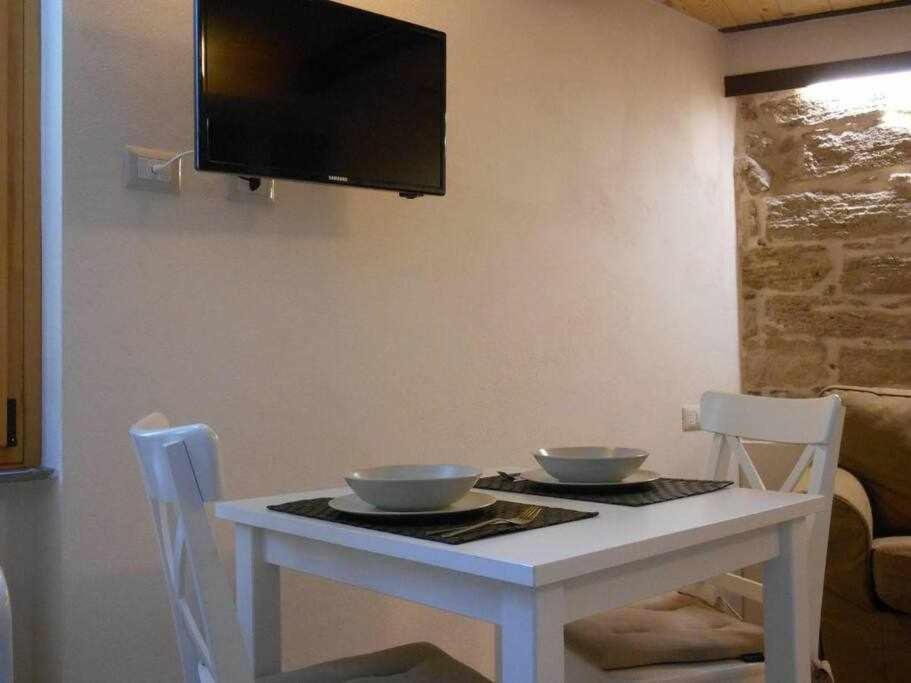 Suite Minerva 10 Steps From Piazza Civica อาลเกโร ภายนอก รูปภาพ